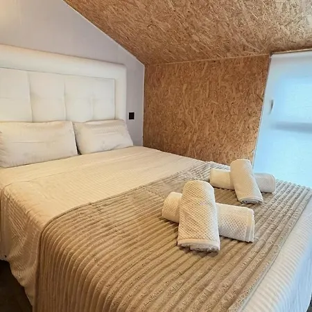 Hébergement de vacances Con Jacuzzi Y Chimenea, Fibra 600mbs