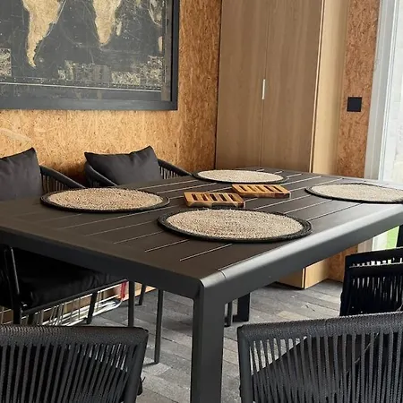 Con Jacuzzi Y Chimenea, Fibra 600mbs Hébergement de vacances *