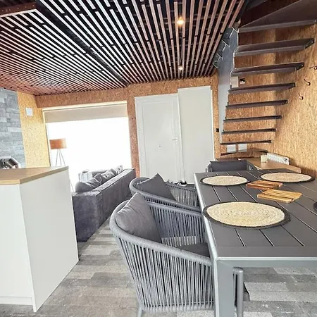 Con Jacuzzi Y Chimenea, Fibra 600mbs