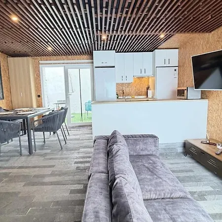 Hébergement de vacances Con Jacuzzi Y Chimenea, Fibra 600mbs
